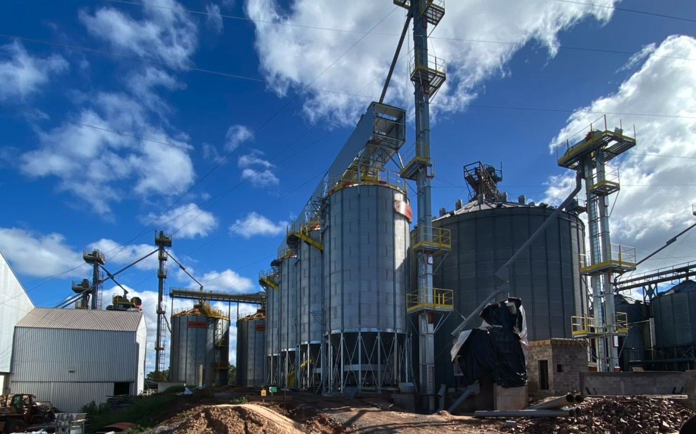 Estrutura de recebimento e comercialização